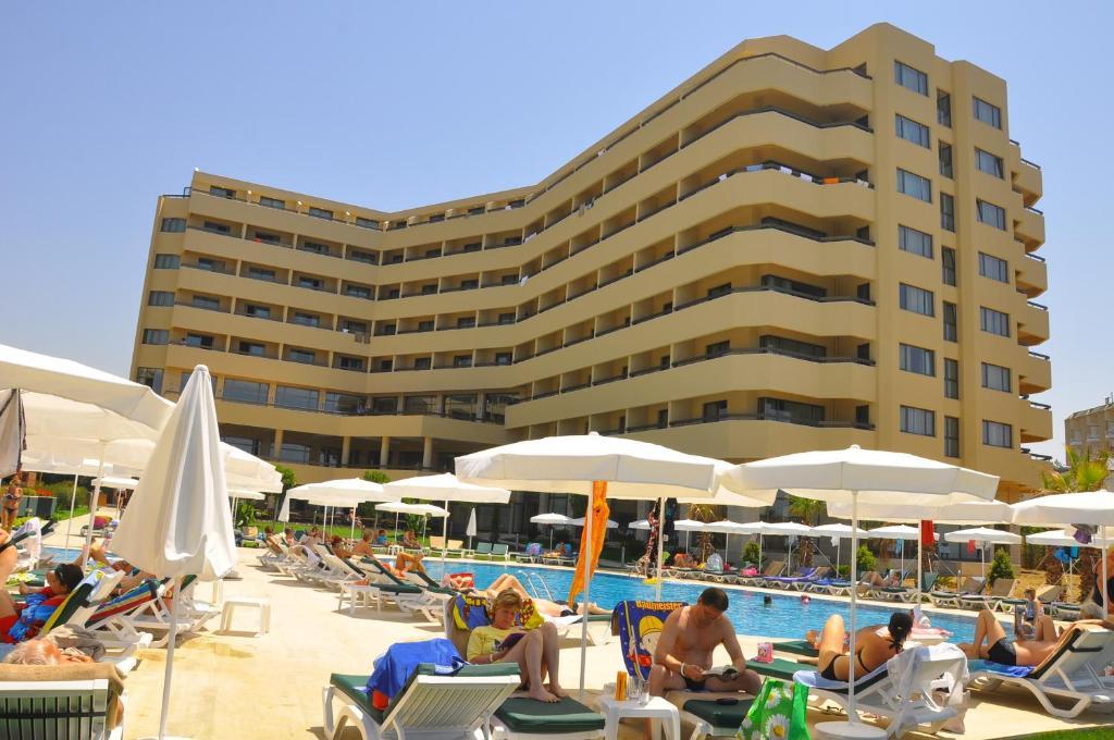 Ozkaymak Select Hotel 阿拉尼亚 外观 照片