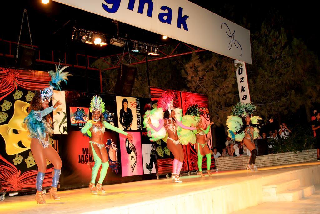 Ozkaymak Select Hotel 阿拉尼亚 外观 照片